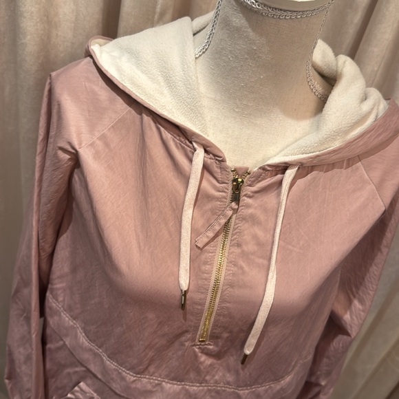 Pink jacket - Picture 2 of 9